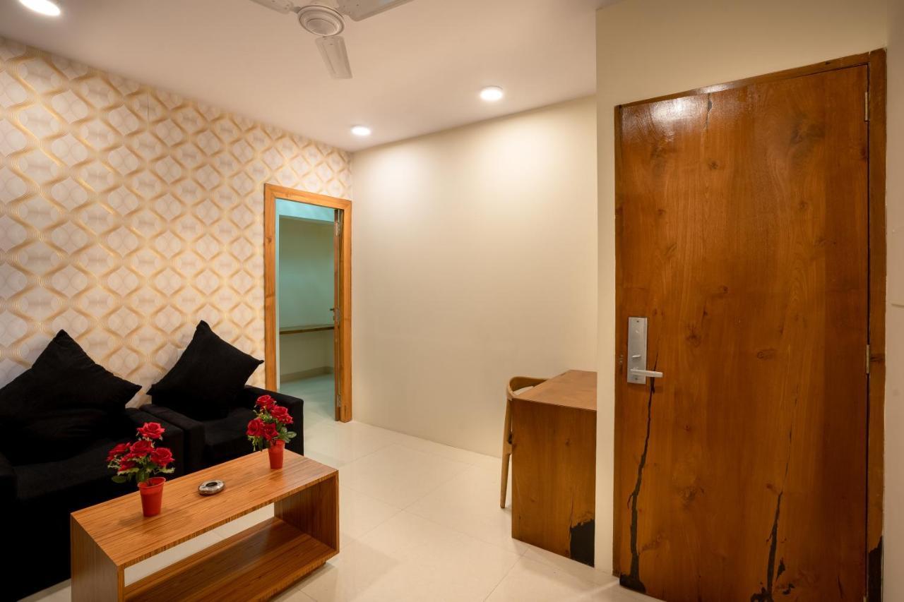 Home2 Suites And Service Apartments, Mumbai Airport Eksteriør bilde