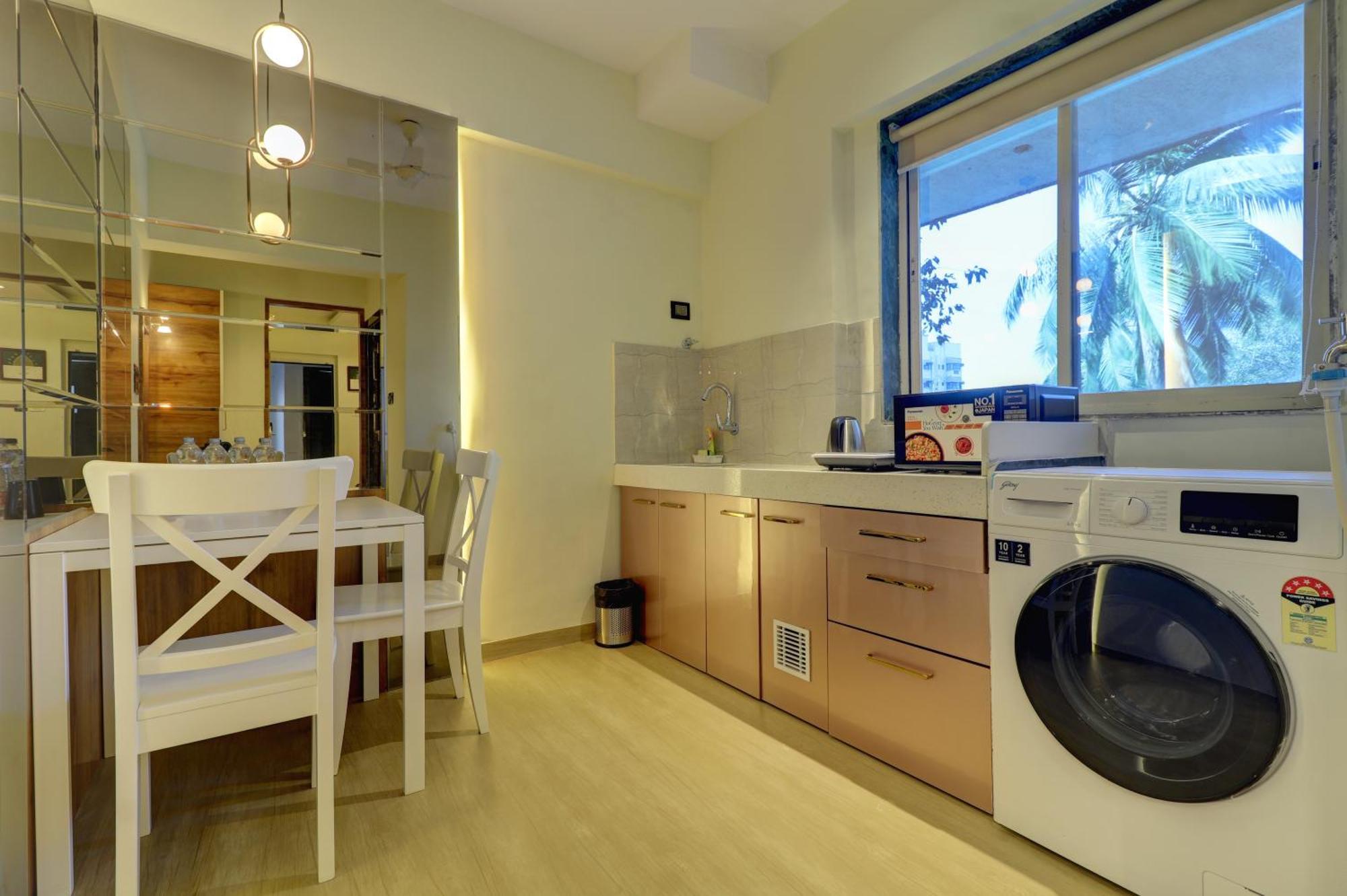 Home2 Suites And Service Apartments, Mumbai Airport Eksteriør bilde